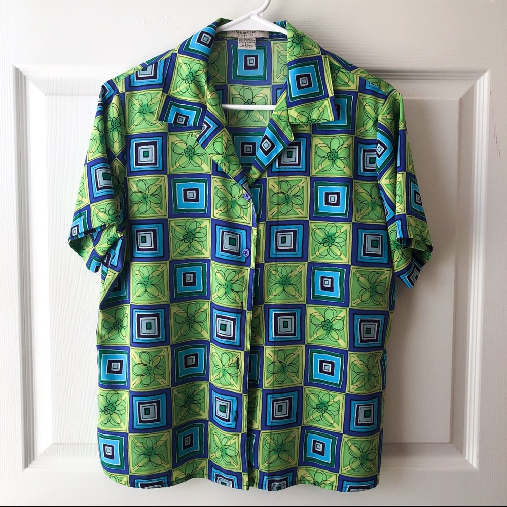 Vintage retro green floral button down shirt
